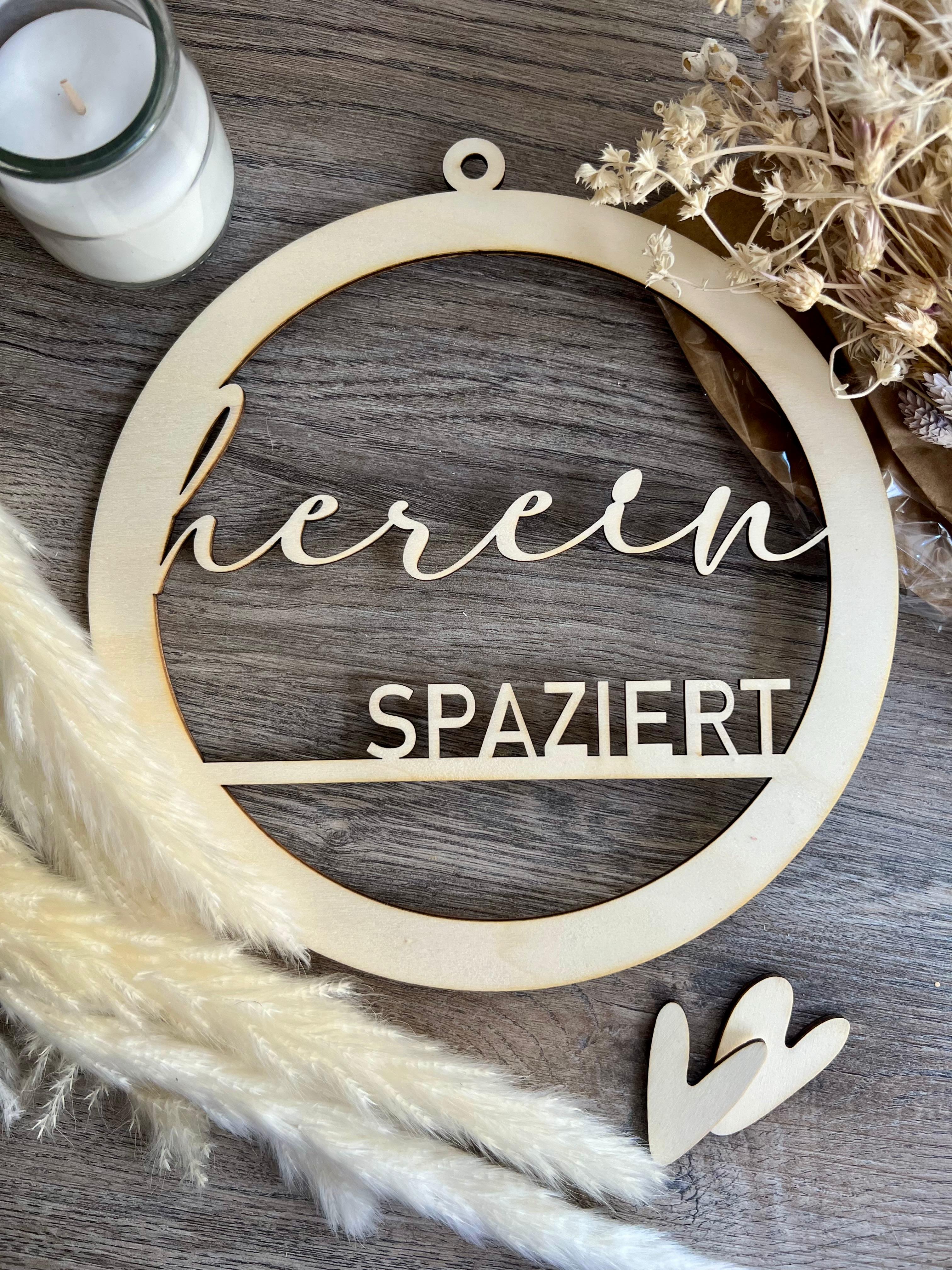 Türschild aus Holz "Herein spaziert"