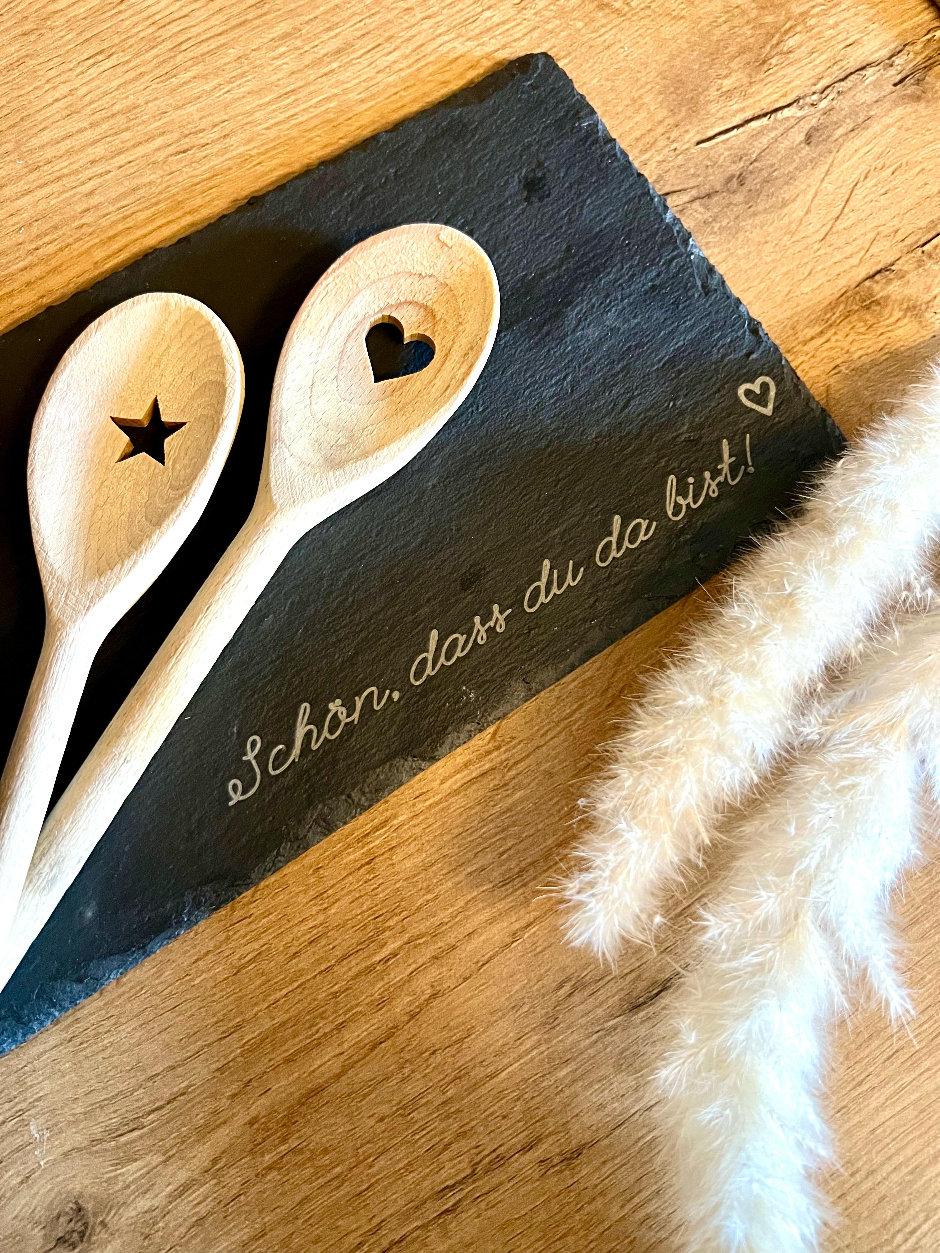 Servierplatte "Schön, dass du da bist!" Schieferplatte, Geschenkidee