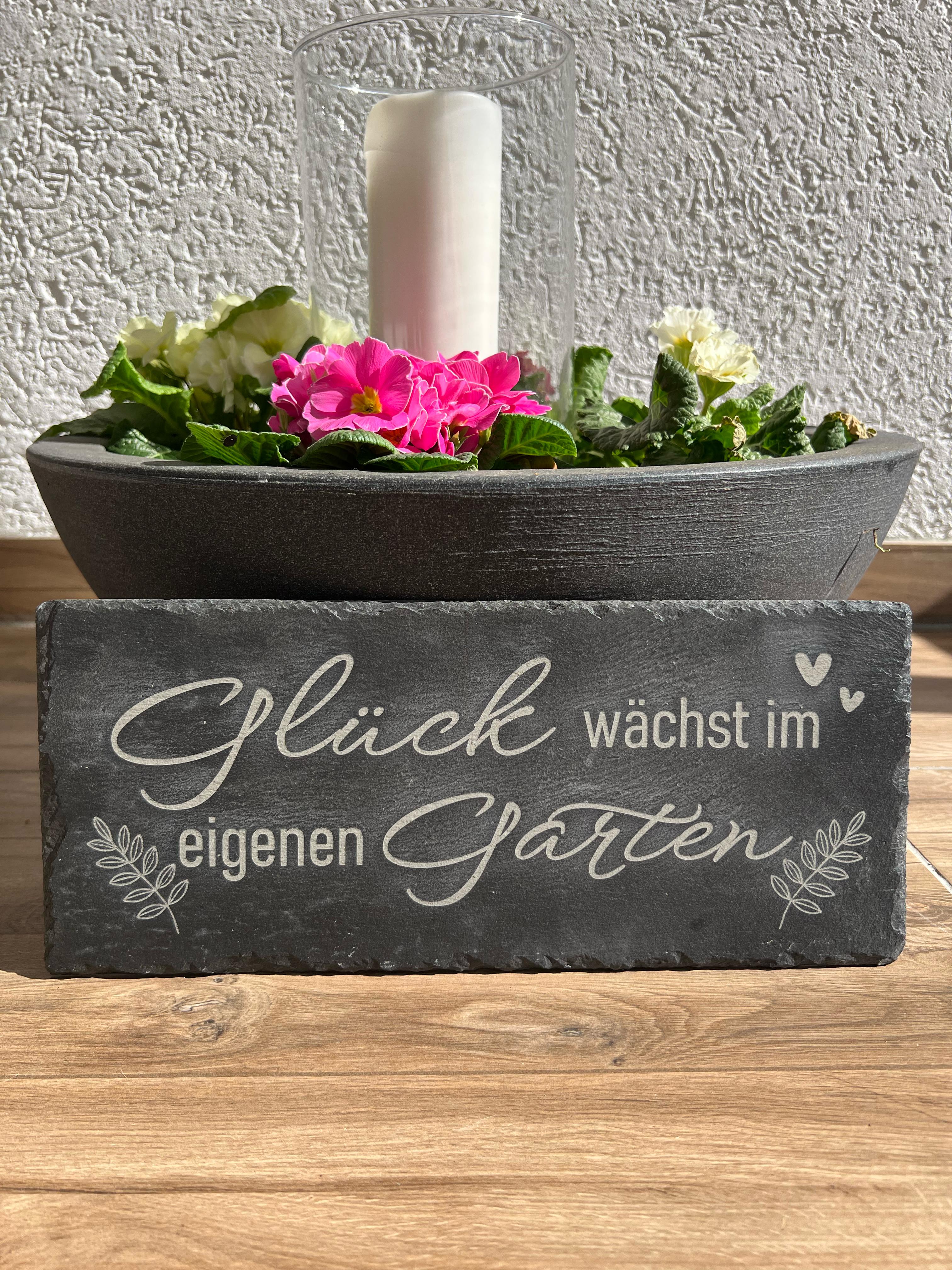 Gartenschild "Glück wächst im eigenen Garten" Deko